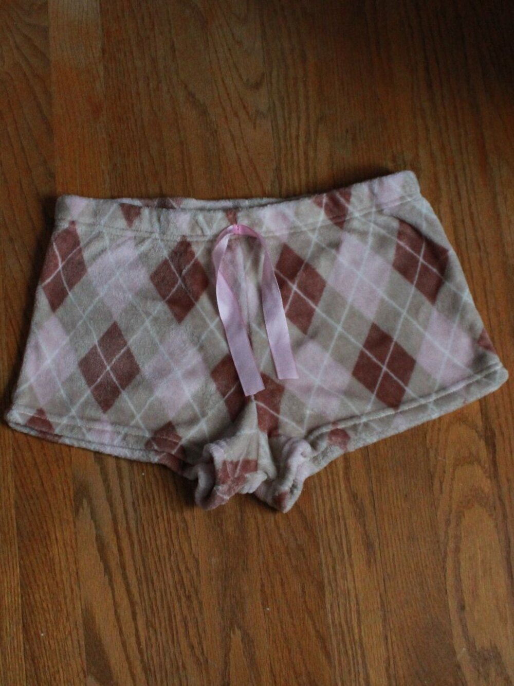 Unknown Brand Plaid Print Fuzzy Sleep Short